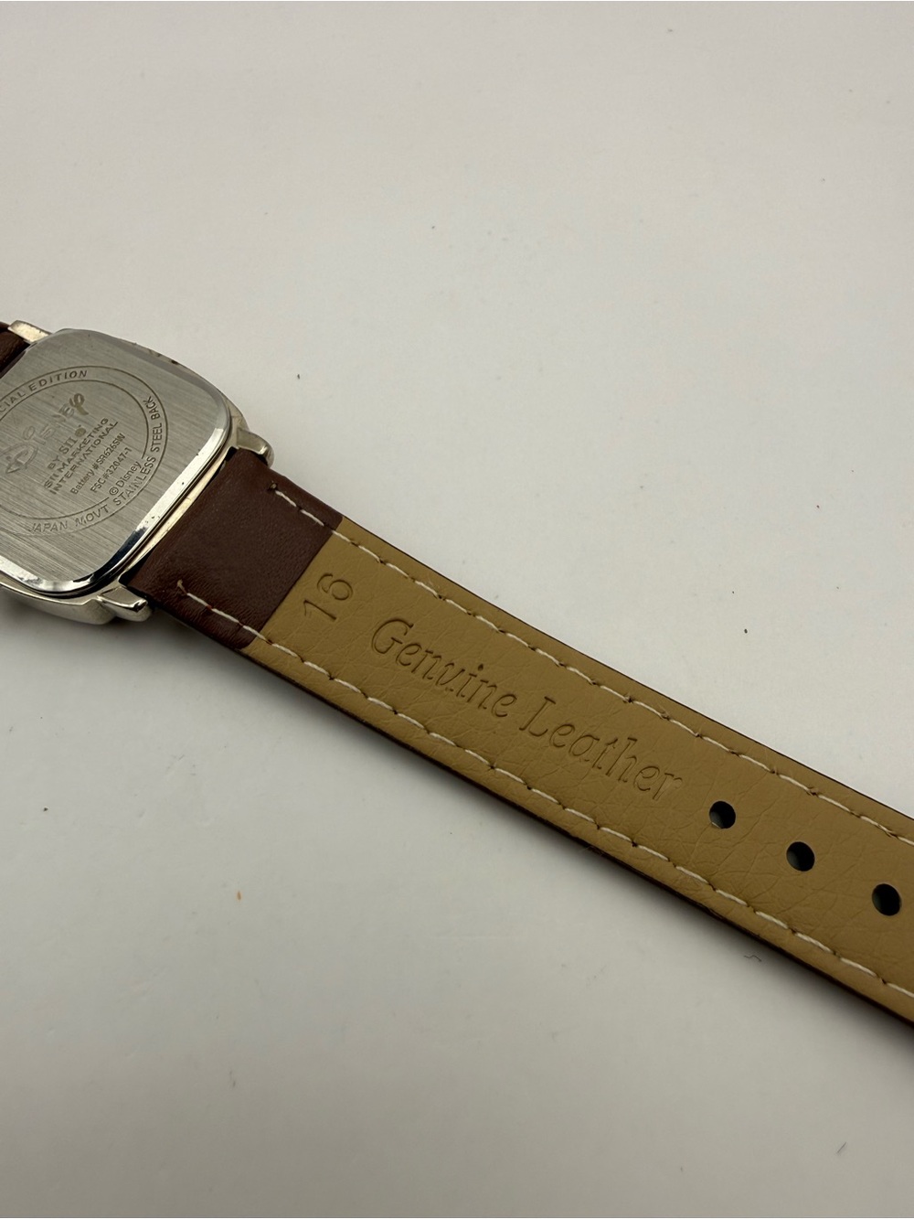 Winnie The Pooh and Butterfly Seiko Watch | Vintage Disney Brown Band (New Batt) - Picture 10 of 11